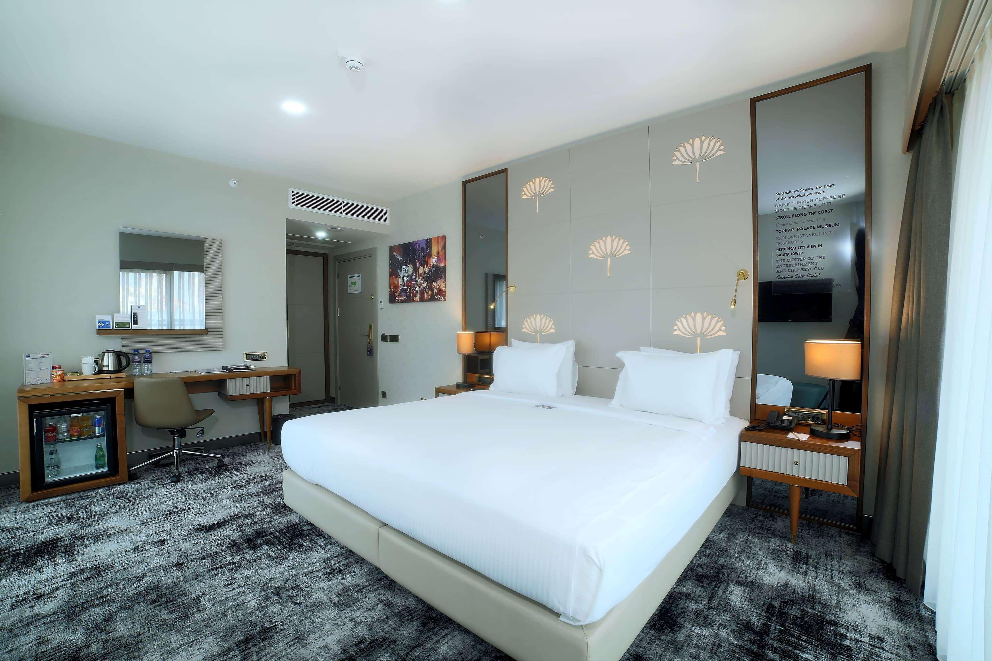 Tryp By Wyndham Istanbul Topkapi Екстер'єр фото